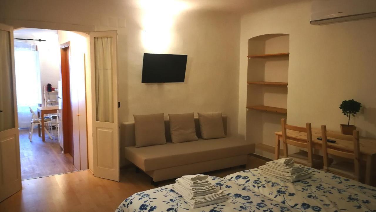 Your Shelter - Private Apartment Bari Exterior photo